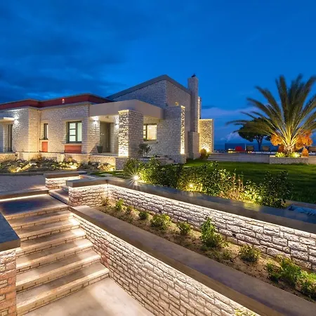 Villa Aura Hill *
