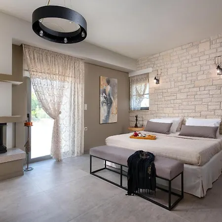 Aura Hill Villa